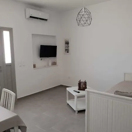& Waves House Apartment Andiparos